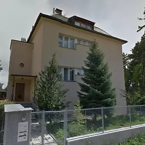 Apartament Stred
